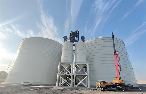 龙安大型钢板库